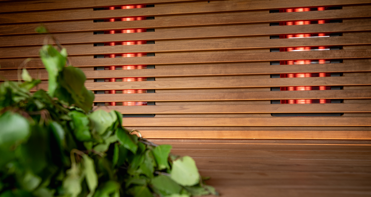 Kirami FinVision® -saunaan infrapunat lisävarusteena – monipuolista saunomista uudella tasolla