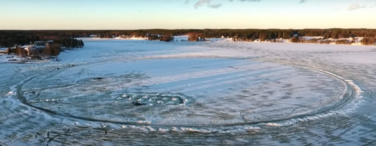 Janne Käpylehto | Ensi vuonna vielä suurempi jääkaruselli | Kirami