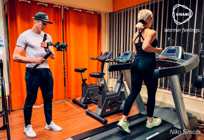 Kuvaaja Niko Simola | Paljujumppaa Kiramin paljussa | Kirami