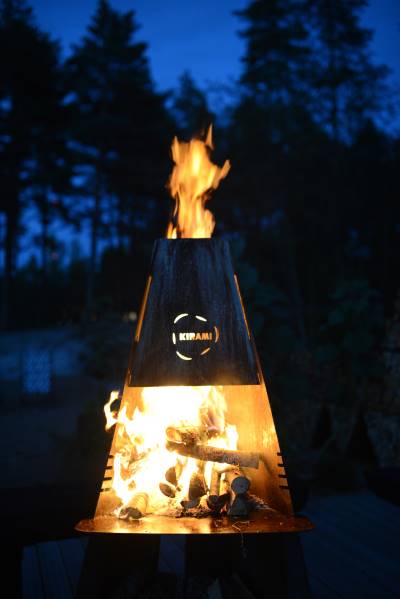 Outstanding by Kirami Freedom tunnelmaa