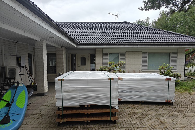 Kiramin FinVision® -patiomoduulit tekivät terassiremontista vaivattoman