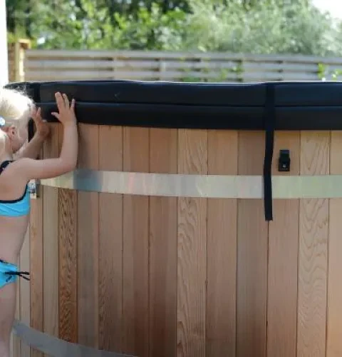 Turvallisuutta paljuiluun Kiramin tuotteilla | Kirami