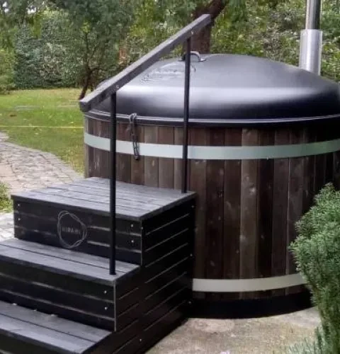 Oikealla paikalla palju kruunaa pihamaan | Kirami