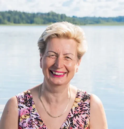 Kaksi kotia, kaksi paljua | Kirami