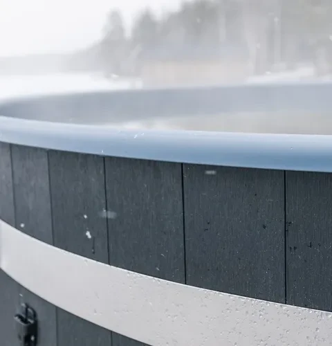 Lämpimiä kylpyjä paljuileville!