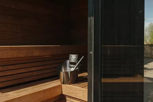 Pieni sauna isoihin ilon hetkiin! | Kirami FinVision® -sauna S Misty