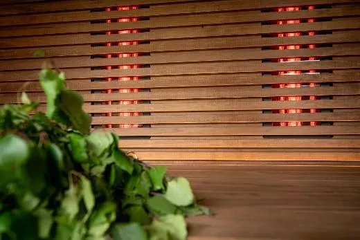 Infrapuna ja höyry yhdessä – täydellinen saunakokemus | Kirami FinVision® -sauna M Misty | Ulkosauna